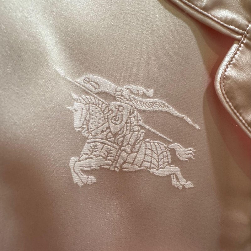 💎Han's house精品服飾💎Burberry 真絲短 襯衫-3