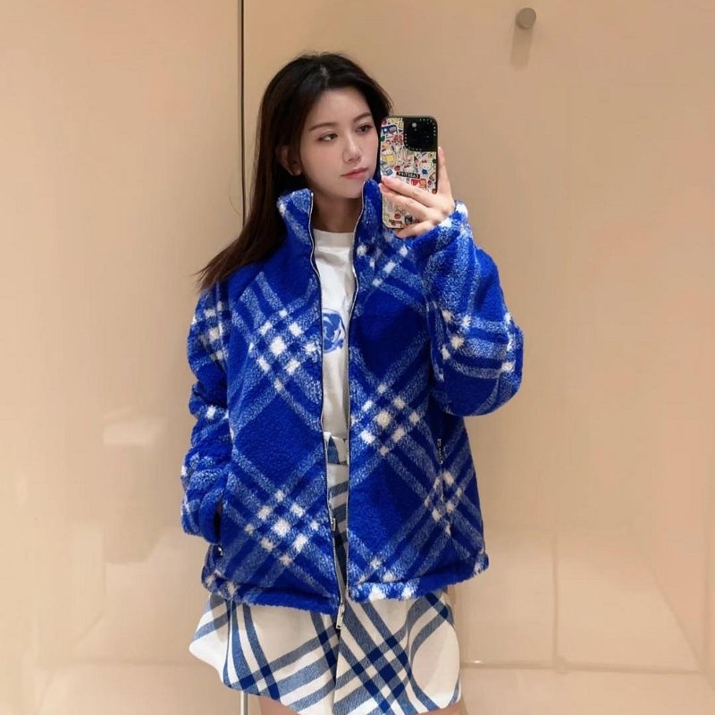 💎Han's house精品服飾💎 Burberry 格紋 外套 男女共穿 雙面 戰馬 原價73400-6