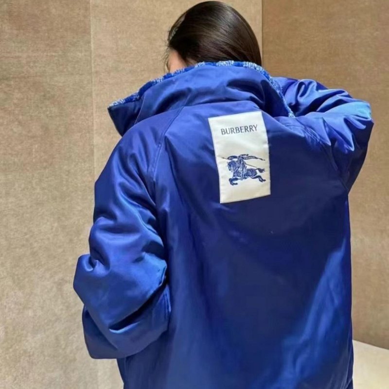 💎Han's house精品服飾💎 Burberry 格紋 外套 男女共穿 雙面 戰馬 原價73400-8