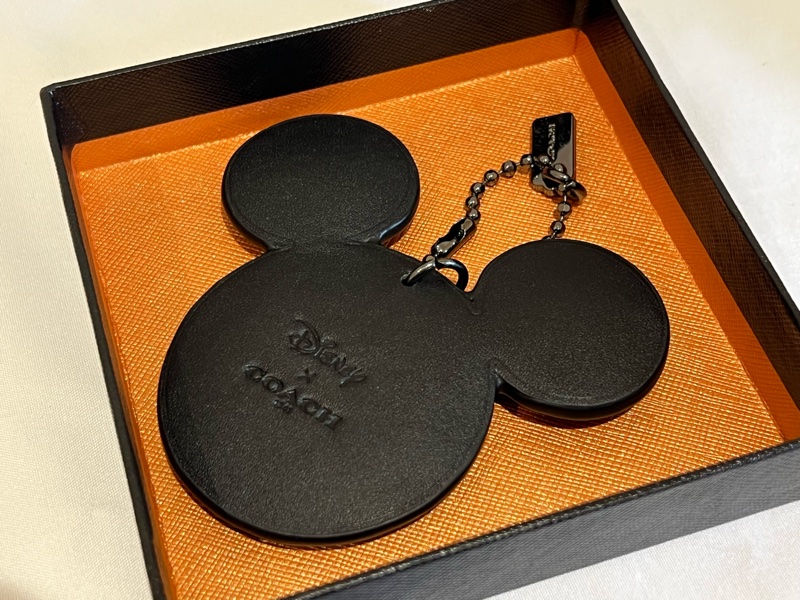 Coach*Disney 聯名限量米奇皮革吊飾(全新閒置品)-2