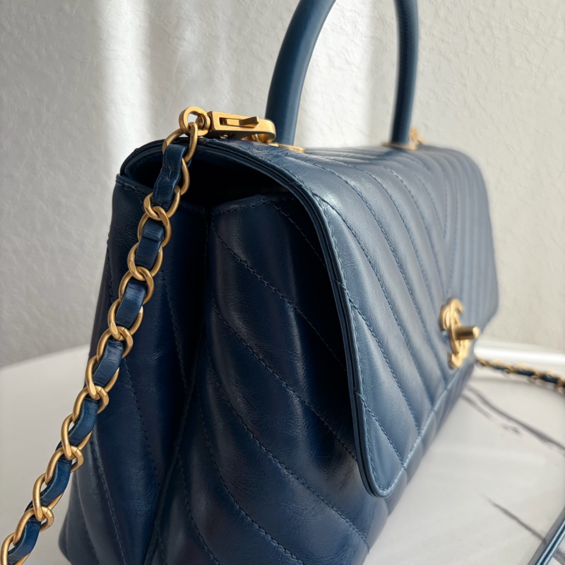 Chanel 藍色山型紋handle金鏈❣️年底犒賞包-2