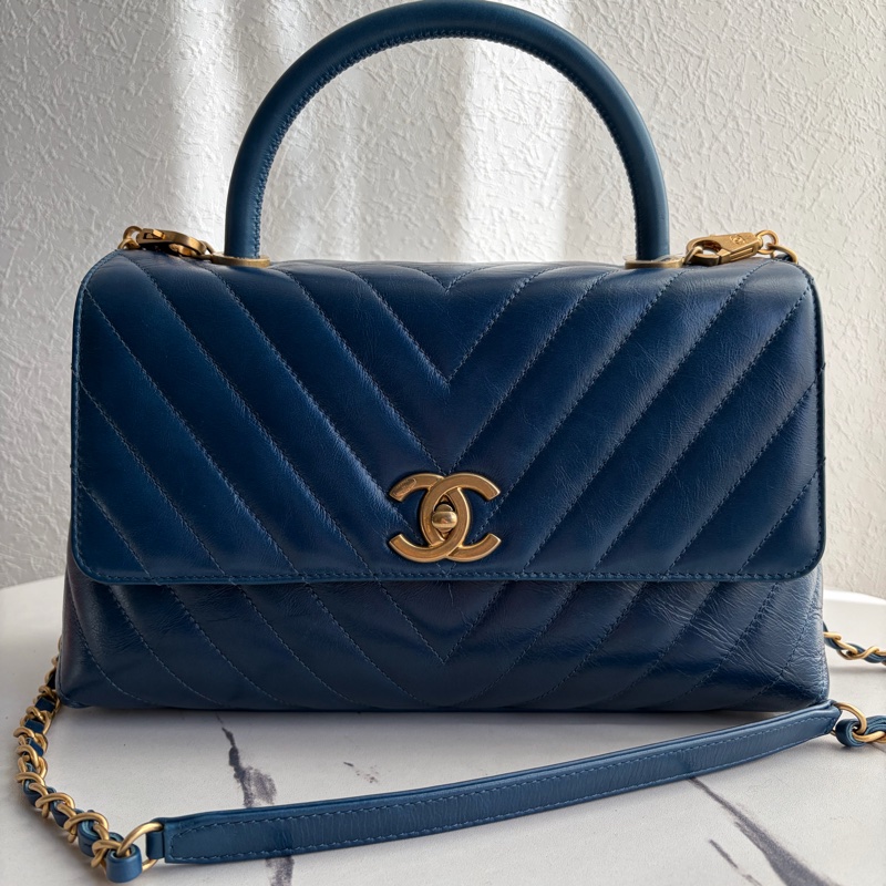 Chanel 藍色山型紋handle金鏈❣️年底犒賞包-9