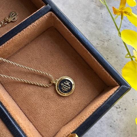 Christian Dior 鍍金黑琺瑯項鏈 南瓜車吊墜