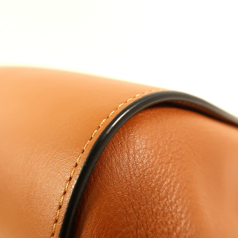 LOEWE 牛皮皮革Hammock銀扣手挽肩背兩用袋-6