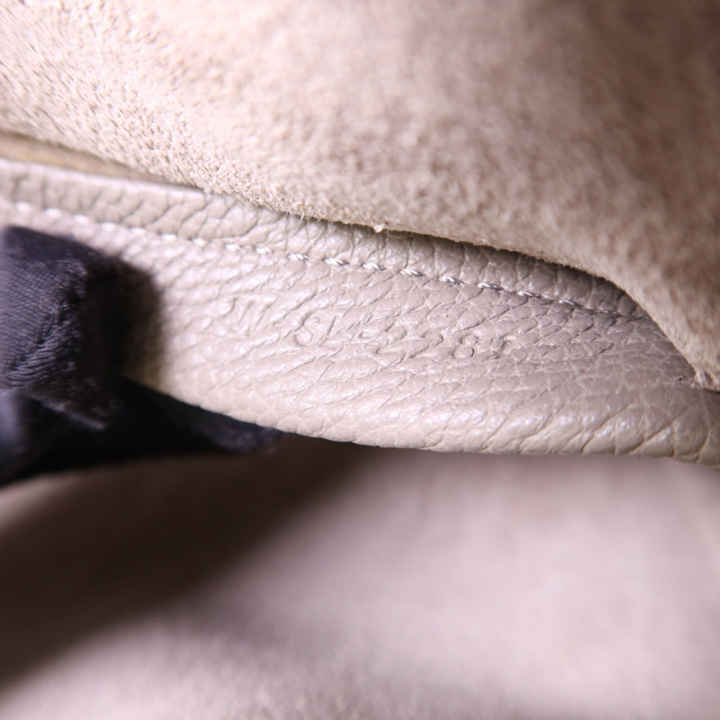 CELINE 牛皮皮革Soft 16金扣肩背袋-8