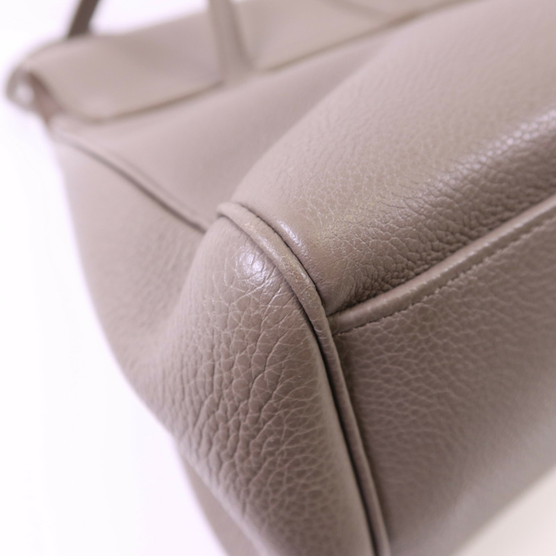 CELINE 牛皮皮革Soft 16金扣肩背袋-14