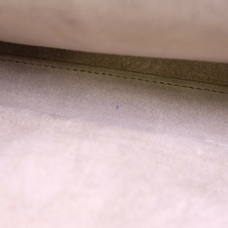 CELINE 牛皮皮革Soft 16金扣肩背袋-18