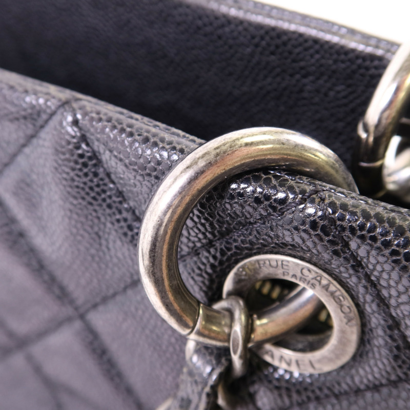 CHANEL 牛皮皮革Chic Shopping Tote銀扣肩背袋-11