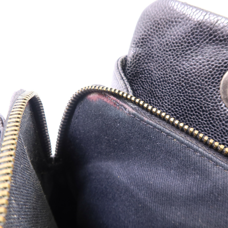 CHANEL 牛皮皮革Chic Shopping Tote銀扣肩背袋-20