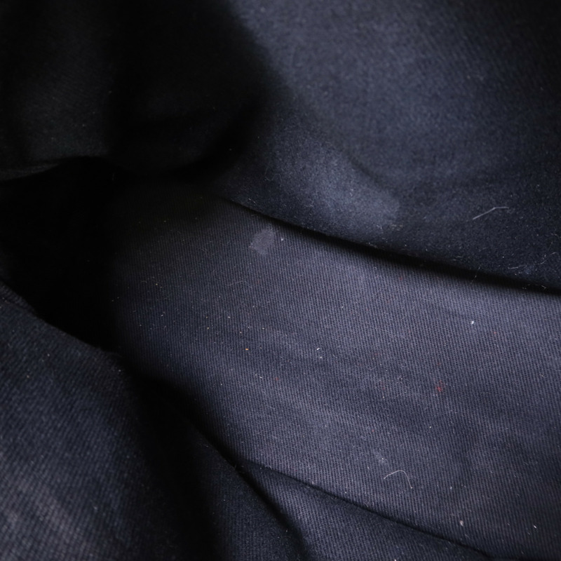 CHANEL 牛皮皮革Chic Shopping Tote銀扣肩背袋-21