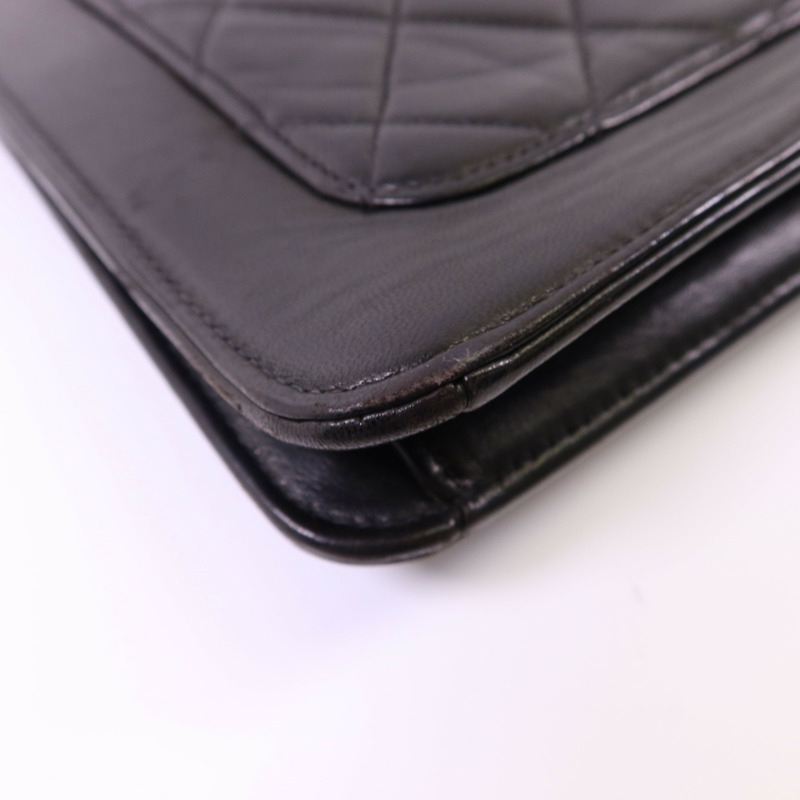 CHANEL 牛皮皮革Vintage Shoulder Bag金扣肩背袋-16