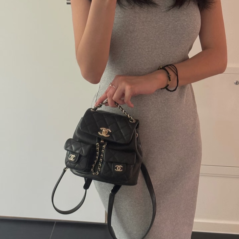 ✨Chanel duma 青蛙牛皮後背包 有購證 99新 晶片款🖤-1