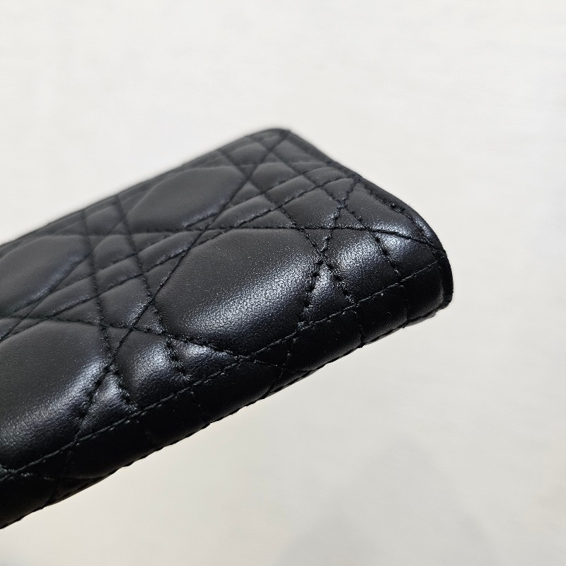 [實品超美☺️] Dior黑羊皮LadyDior金釦拉鏈中夾-2