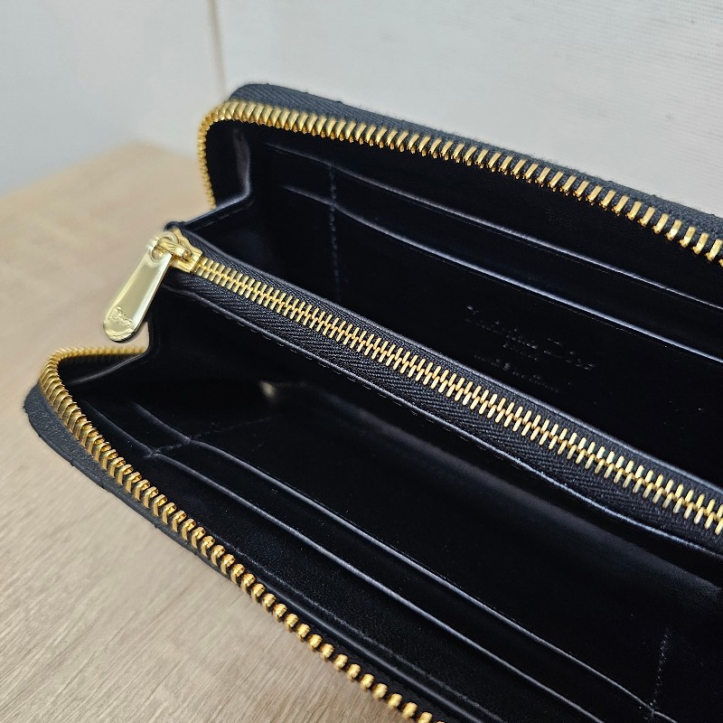 [實品超美☺️] Dior黑羊皮LadyDior金釦拉鏈中夾-16