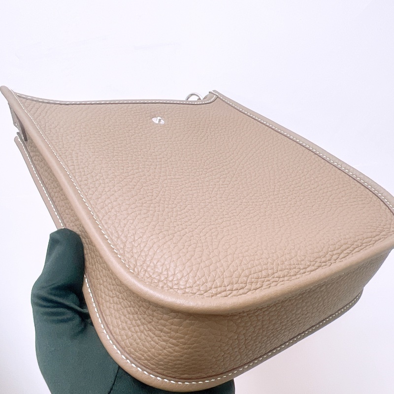 Hermes mini evelyne 大象灰銀扣 K-4