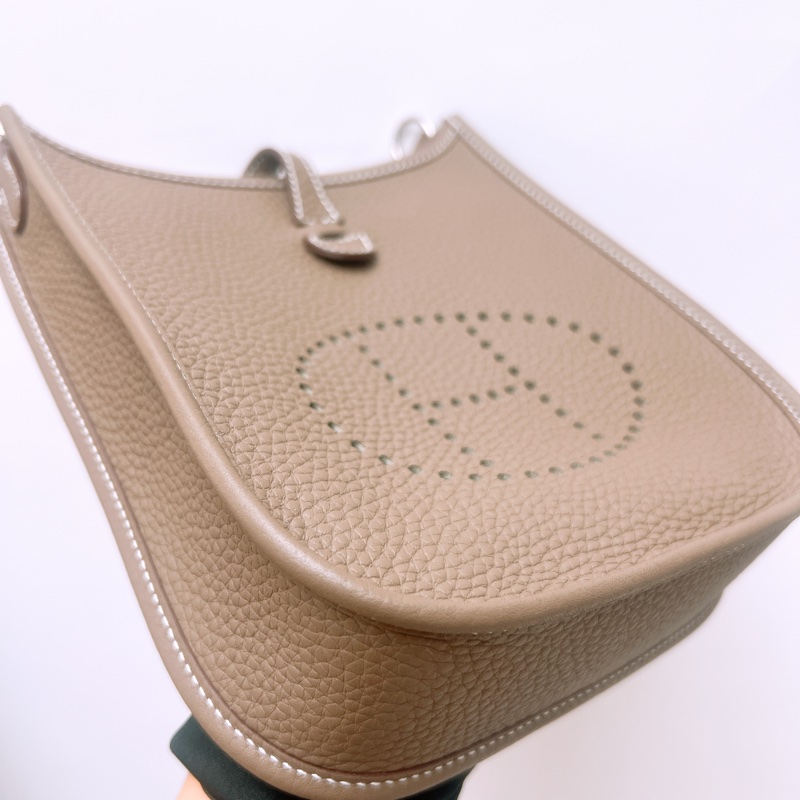 Hermes mini evelyne 大象灰銀扣 K-7