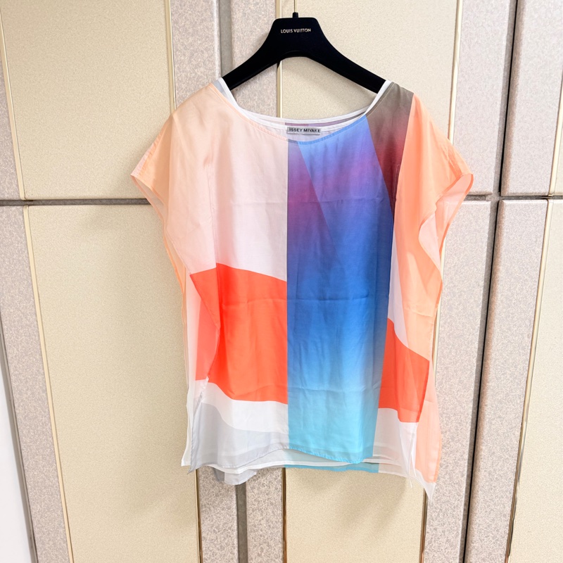 63）全新Issey Miyake三宅正品秀款層層次感美衣 2號-0