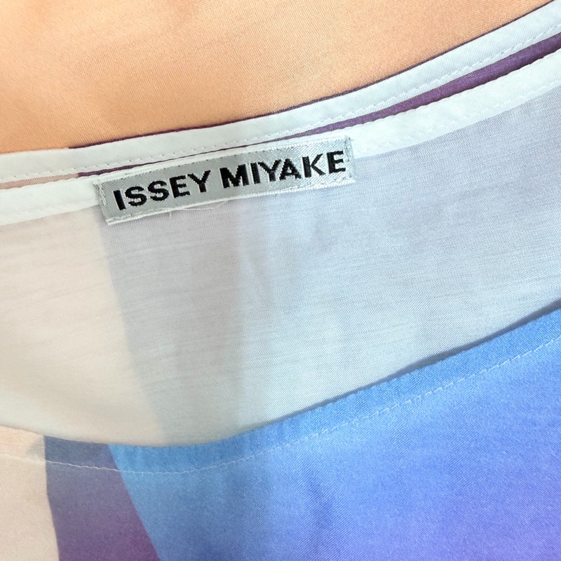 63）全新Issey Miyake三宅正品秀款層層次感美衣 2號-4