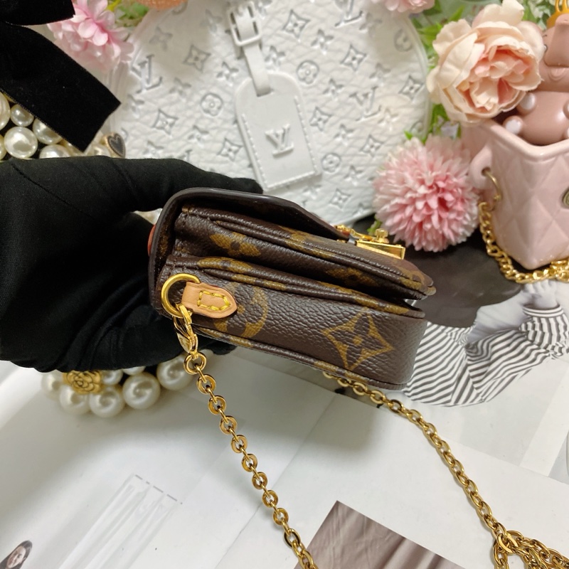 LV M81267 迷你郵差包 芯片款 💌-7