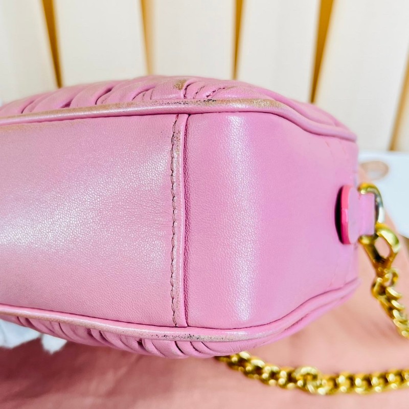 Miu Miu 粉色褶皺相機包 斜背包-12