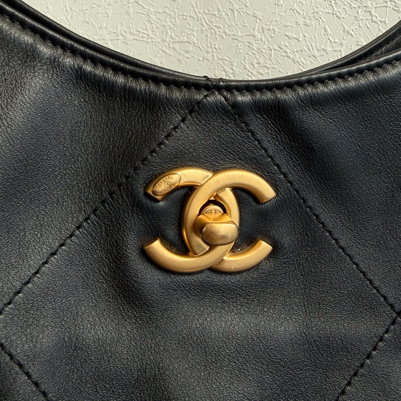 黑色大菱格紋皮革金雙C肩背包 托特包 上班包媽媽包-19