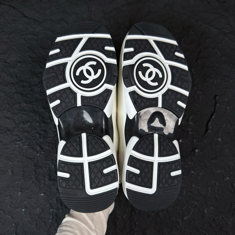 擱置新 香奈兒/Chanel 22C早春 系帶黑白熊貓透氣網面 低幫 生活休閒鞋跑步鞋 白色 39碼-8