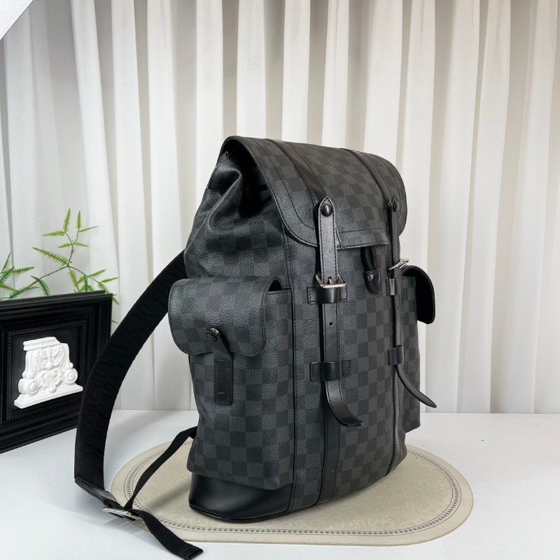 LV Christopher黑色棋盤格後背包-3