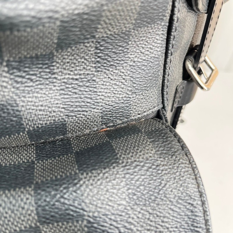 LV Christopher黑色棋盤格後背包-6