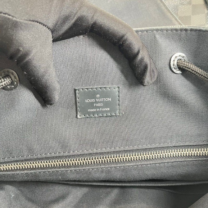 LV Christopher黑色棋盤格後背包-22