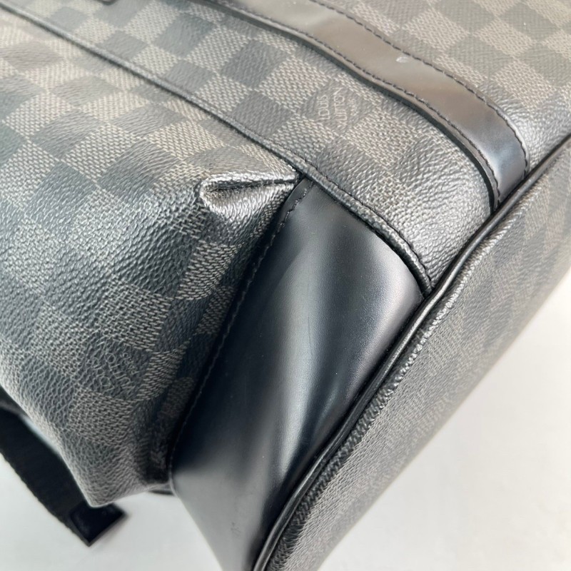 LV Christopher黑色棋盤格後背包-27