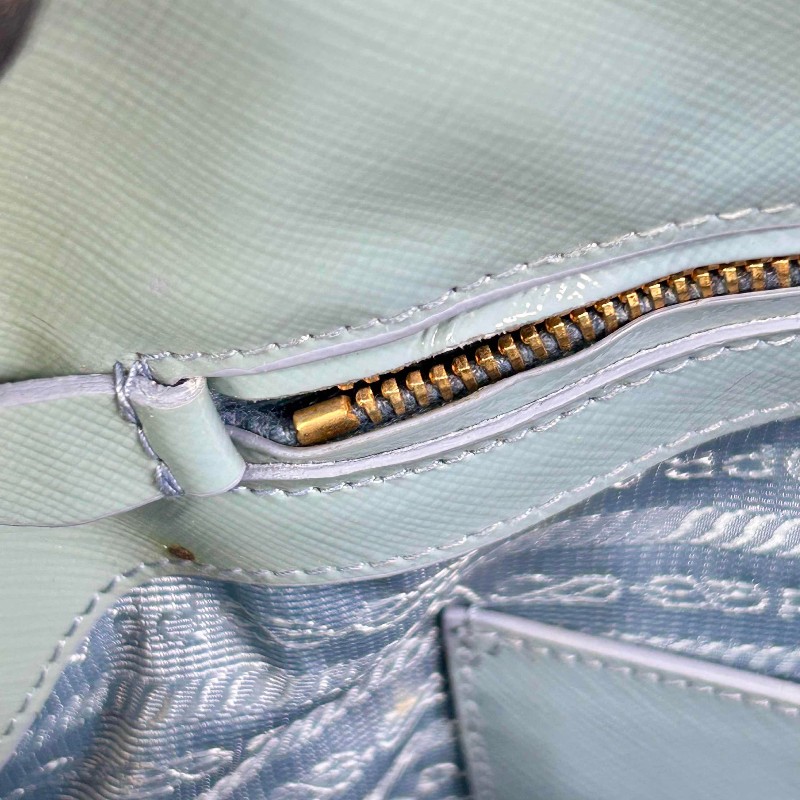 Prada藍色經典貝殼包 十字紋亮面牛皮 防水耐磨-8