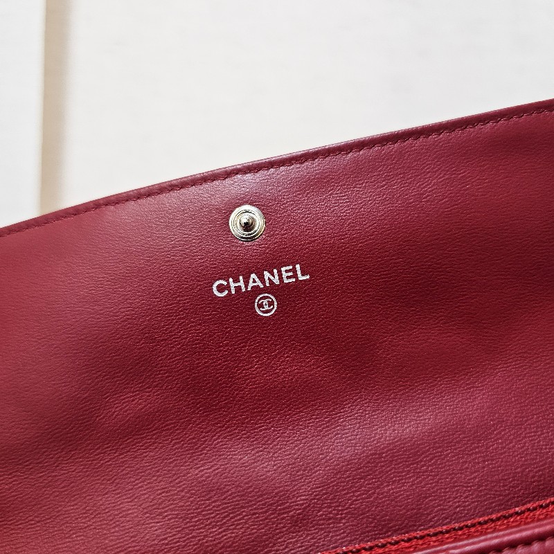 [超有品味款☺️實品超美] Chanel深紅羊皮菱格銀釦長夾-19