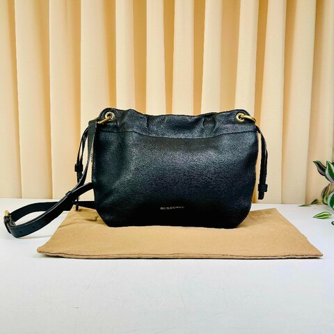 Burberry 黑色牛皮拼格紋肩背包斜背包