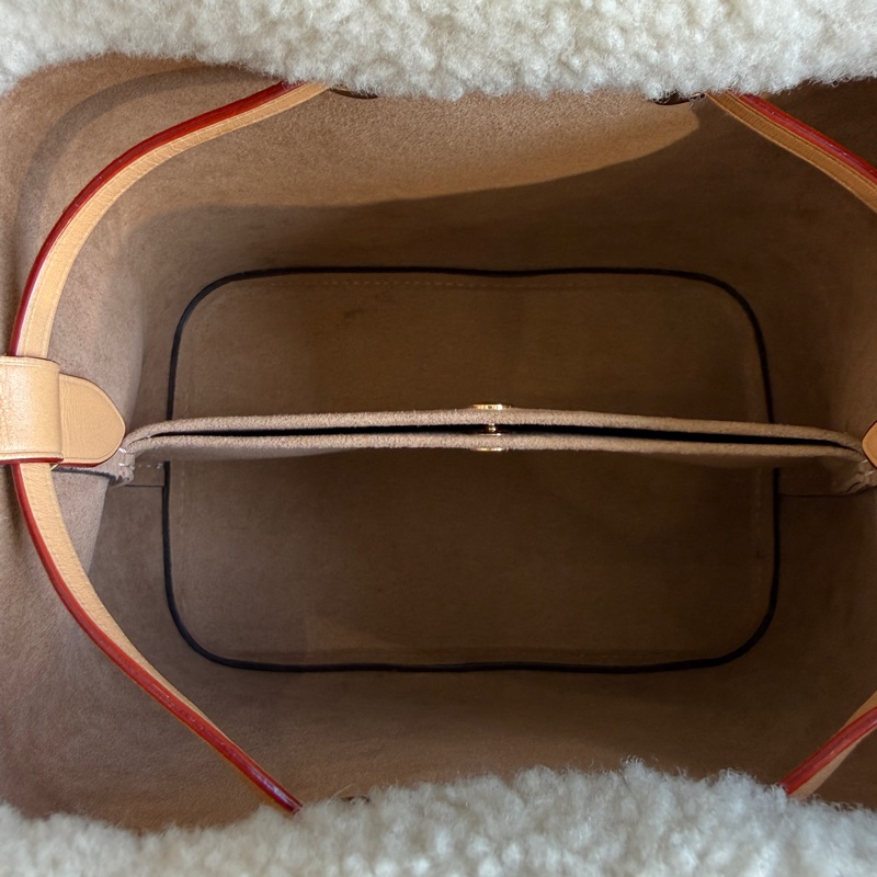 LVNe’oNe’o滑雪系列毛毛水桶包*手提/斜背款-8