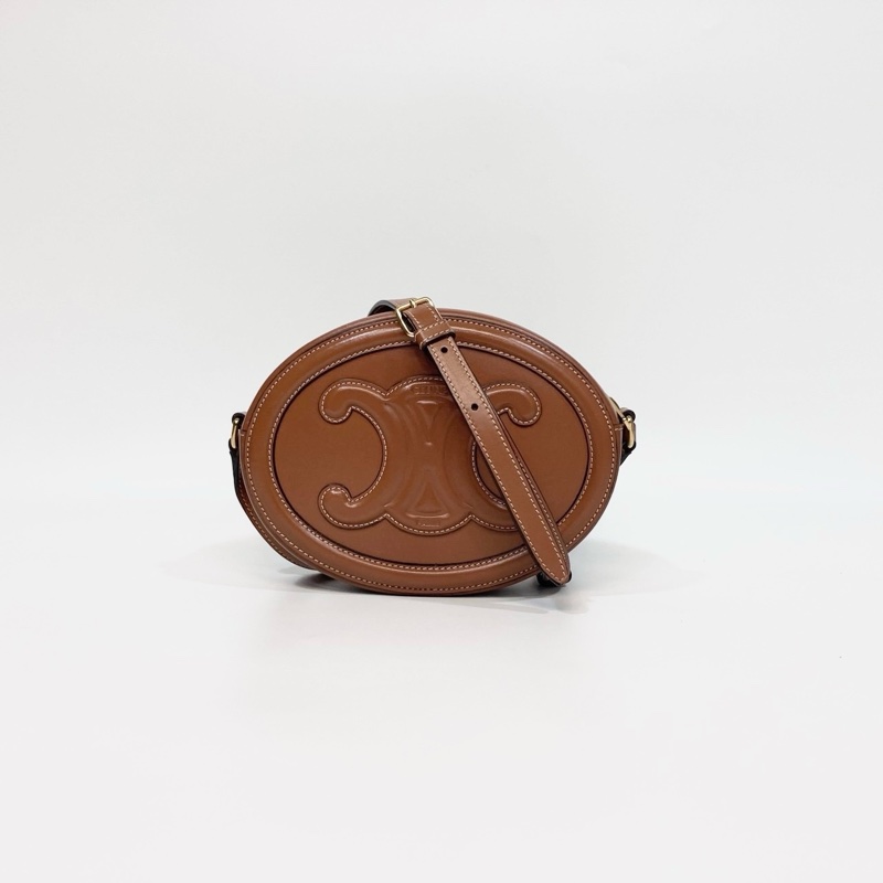 🥨超優惠月餅包CELINE棕色牛皮TRIOMPHE橢圓側背包198603DXC-3