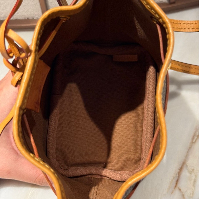 LV Nano Noe 迷你水桶包-12
