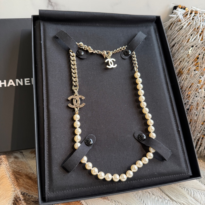 CHANEL珍珠配黑琺瑯 淡金色項鍊 全新品 可調-2