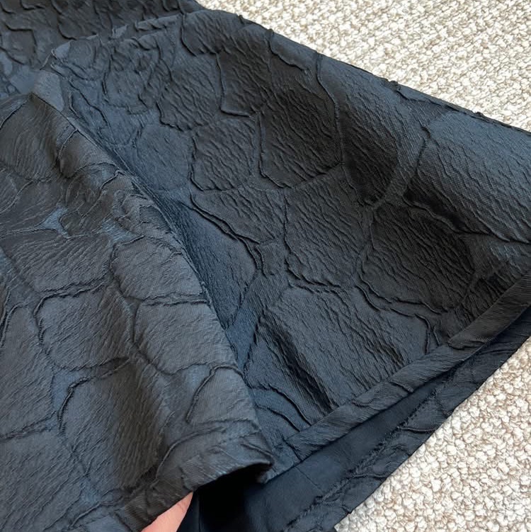 FENDI 黑色緹花魚尾黑洋裝-6