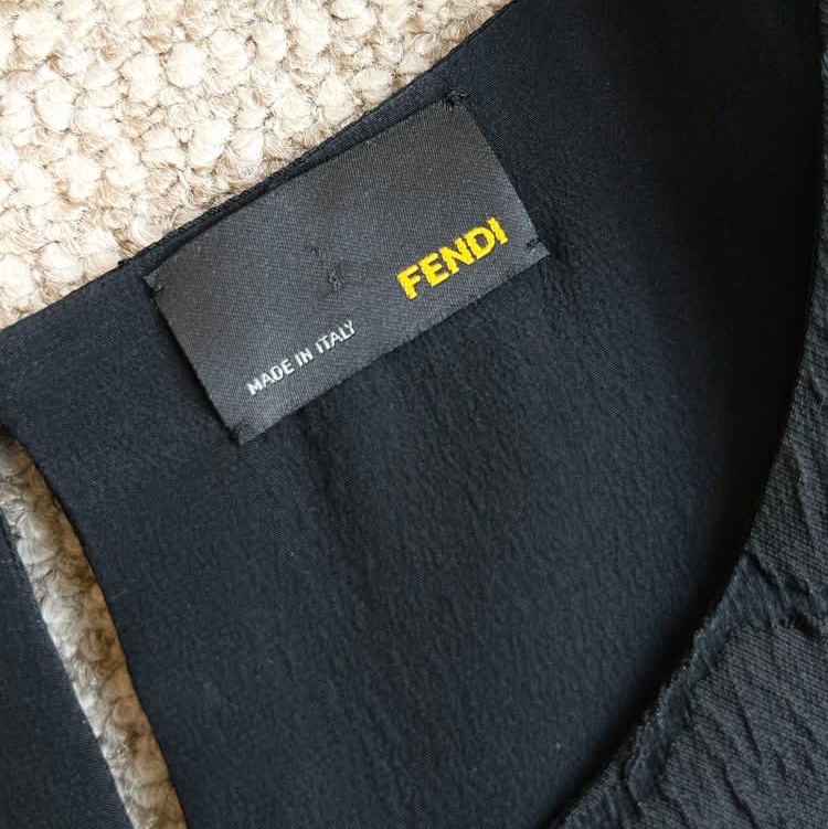 FENDI 黑色緹花魚尾黑洋裝-8