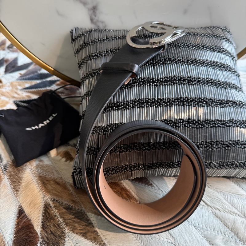 CHANEL 軟牛皮銀釦鏤空雙C皮帶90/36男女中性款-1