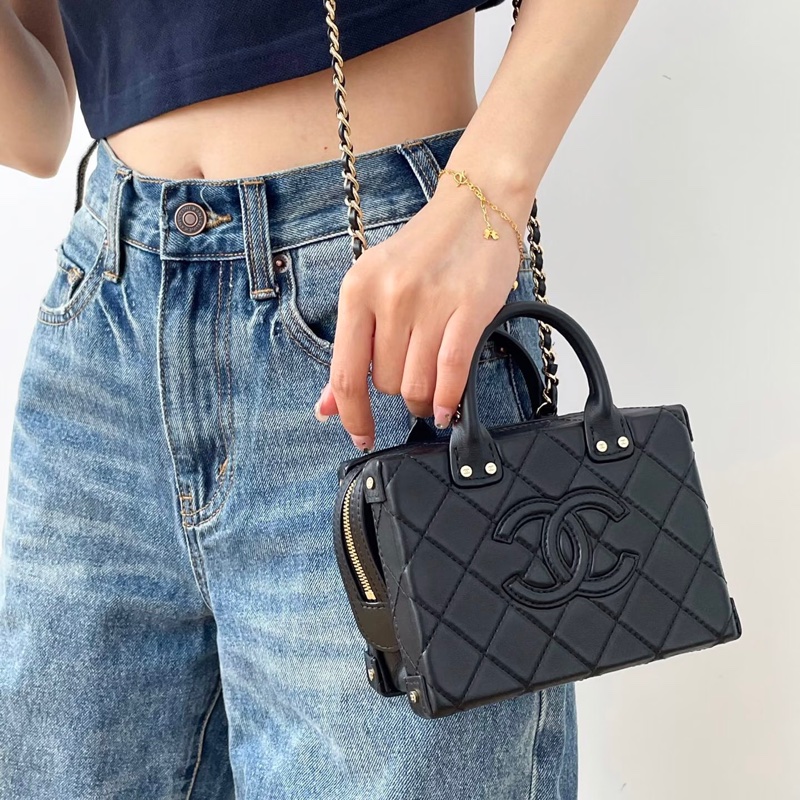 Chanel 22B復古盒子包 芯片款 #全新全配🉑送禮 #全牛皮菱格紋大logo-1