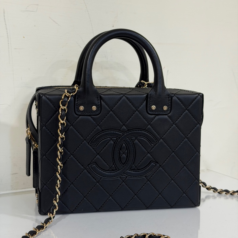 Chanel 22B復古盒子包 芯片款 #全新全配🉑送禮 #全牛皮菱格紋大logo-8