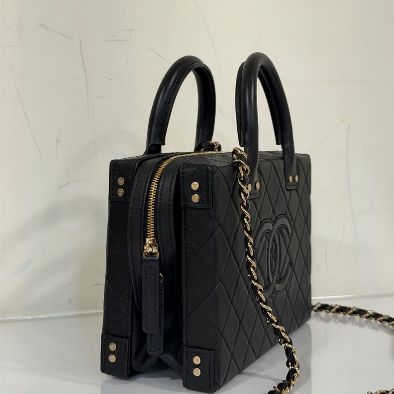 Chanel 22B復古盒子包 芯片款 #全新全配🉑送禮 #全牛皮菱格紋大logo-11