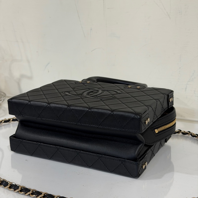 Chanel 22B復古盒子包 芯片款 #全新全配🉑送禮 #全牛皮菱格紋大logo-15