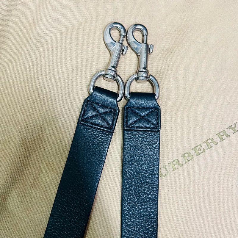 BURBERRY巴寶莉 BELT 燙金LOGO小牛皮斜背/手提兩用包-26