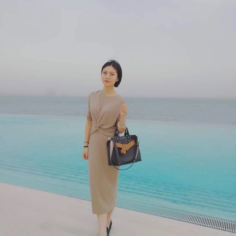 BURBERRY巴寶莉 BELT 燙金LOGO小牛皮斜背/手提兩用包-31