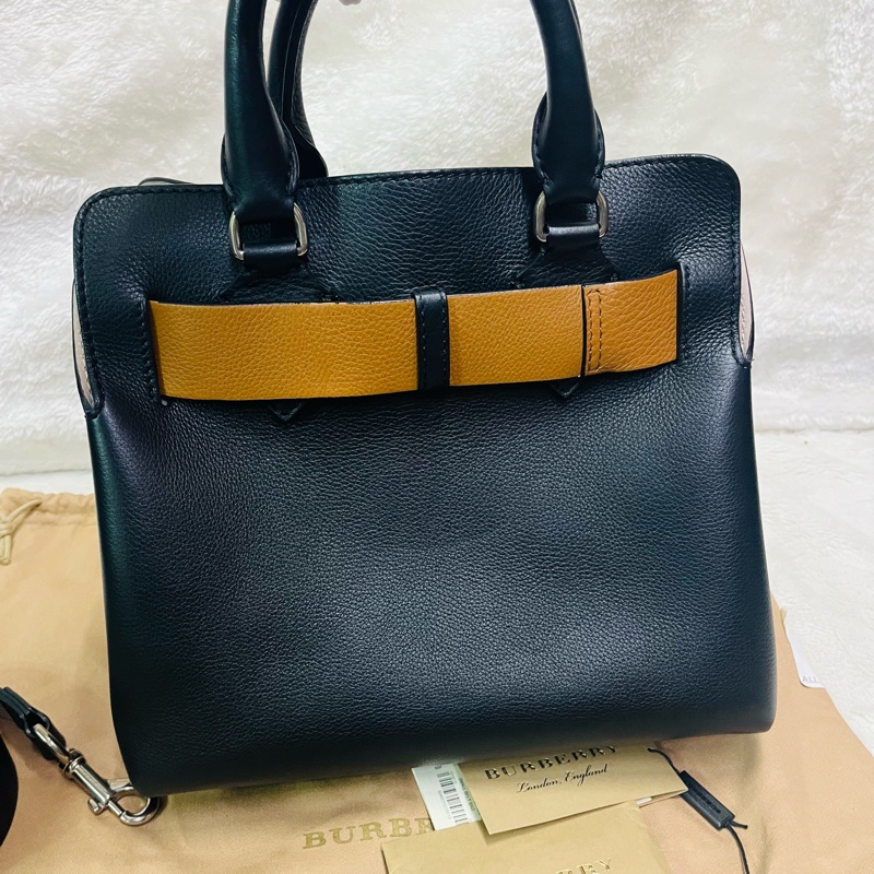 BURBERRY巴寶莉 BELT 燙金LOGO小牛皮斜背/手提兩用包-35