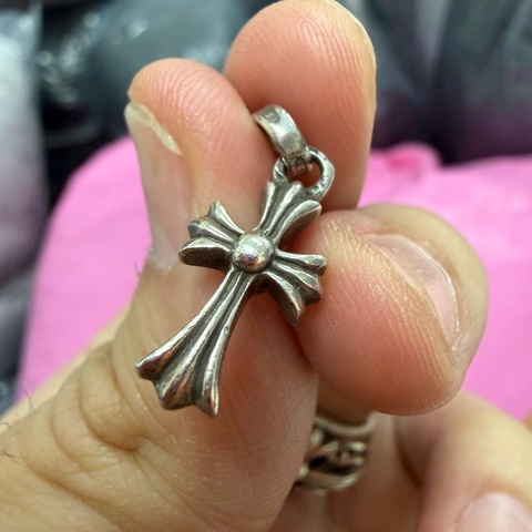克羅心 Chrome hearts 十字 小  bbf 墜飾 吊墜