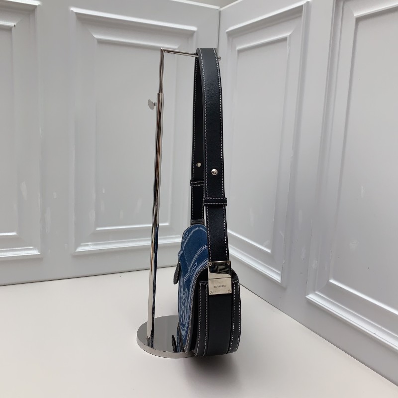 BURBERRY 新款丹寧牛仔布月亮包 半月肩背斜背兩用包 時裝秀款-2