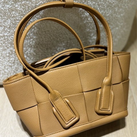 極新美品✨BV Arco編織手提包